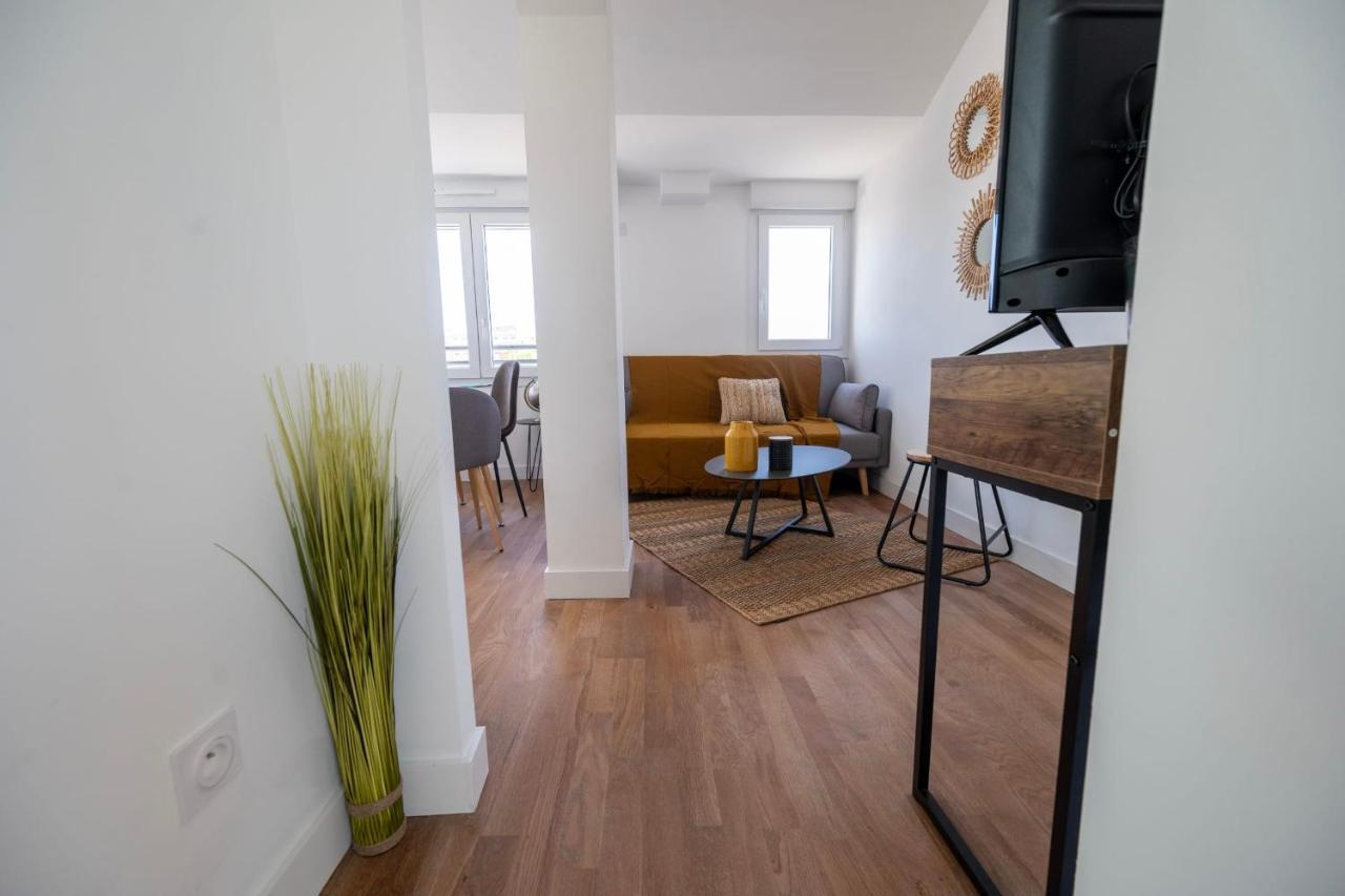 Le Poulorio 12 - T2 - Proche Gare - Dernier Etage By Locly Apartment Лориан Екстериор снимка