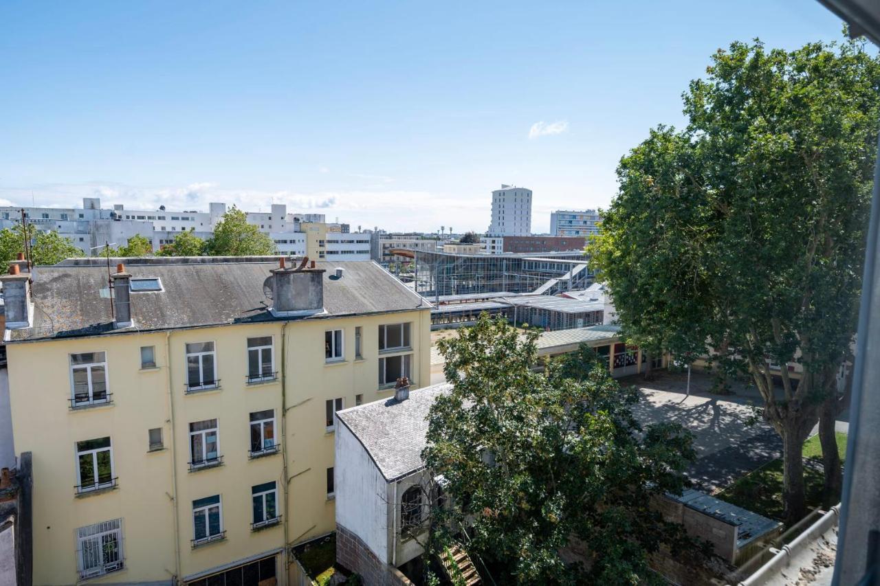 Le Poulorio 12 - T2 - Proche Gare - Dernier Etage By Locly Apartment Лориан Екстериор снимка